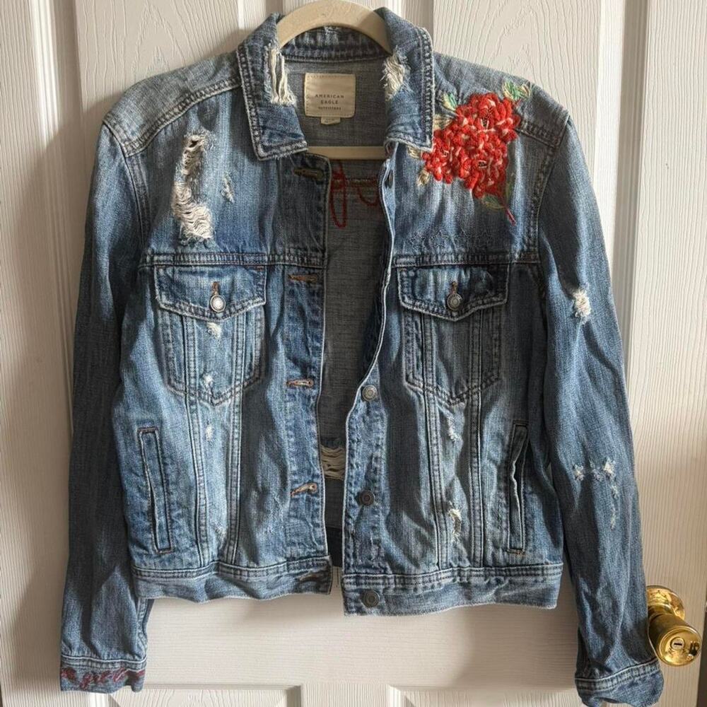 American eagle distressed denim jacket